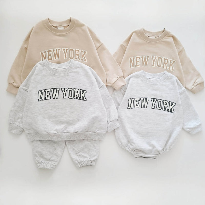 New York Printed Two Piece Sports Set