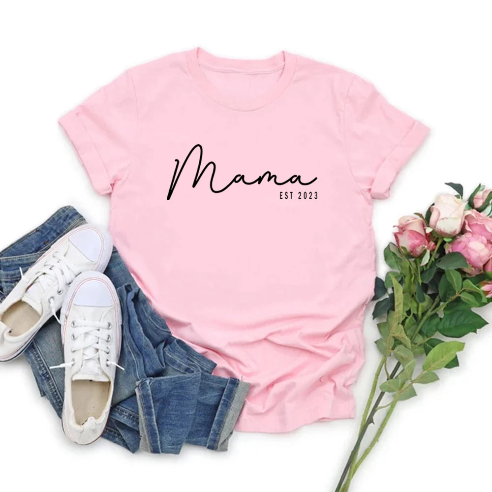 Mama Est T-Shirt