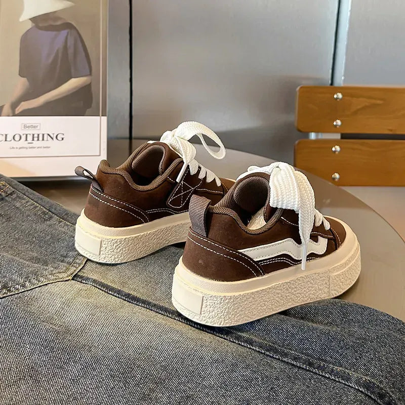 Lace up Canvas Trainer