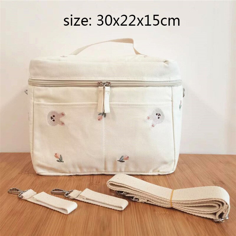 Bear Embroidery Insulated Lunch Bag