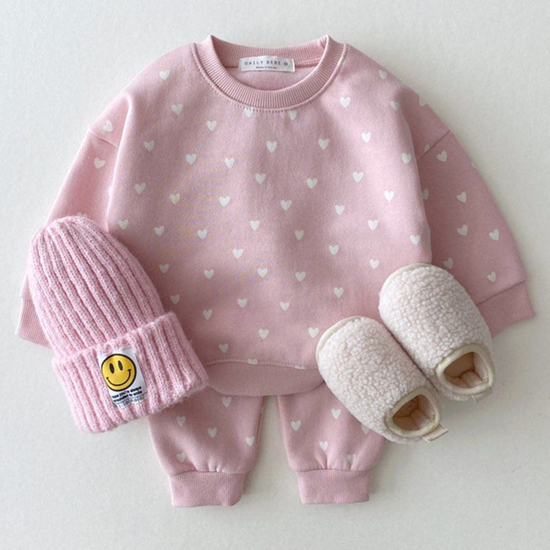 Heart patterned 2 piece set.